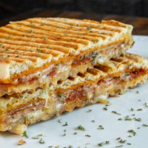 panini-del-dia-jueves-pepperoni.jpg